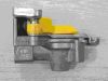 Фото Головка соединительная тормозной системы прицепа 16мм (груз.автомобиль) желтая с клапаном БЕЛОМО 642263521111 Маз